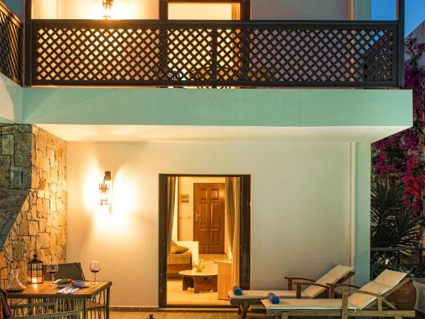 Hersonissos Maris : photo 6 de la chambre suite avec piscine privée