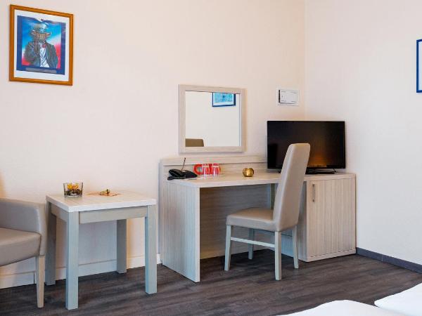 Air Hotel Wartburg : photo 5 de la chambre chambre lits jumeaux