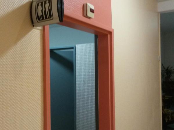 Espace Bernadette Soubirous Nevers : photo 5 de la chambre chambre lits jumeaux standard avec salle de bains commune