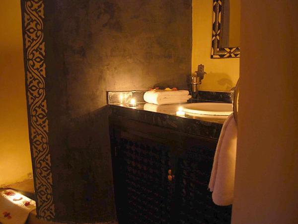 Riad Mille Et Une Nuits : photo 8 de la chambre chambre double/lits jumeaux yasmina