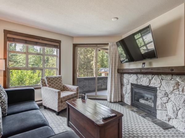 Blackcomb Springs Suites by CLIQUE : photo 3 de la chambre suite 1 chambre avec cuisine complète