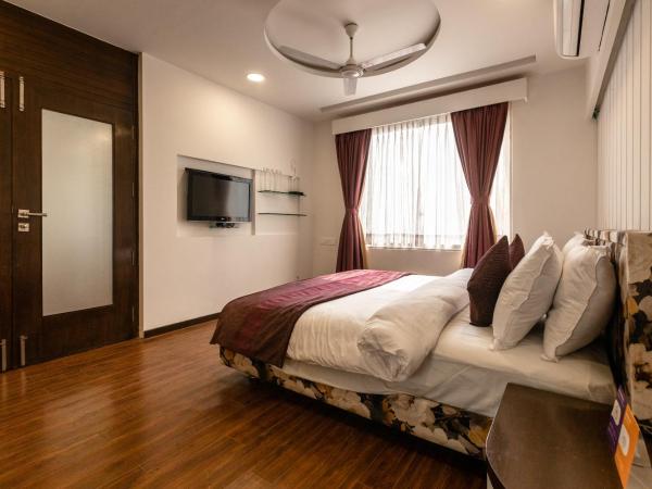 3 BY OYO Nami Residency Ahmedabad : photo 4 de la chambre chambre triple confort avec douche