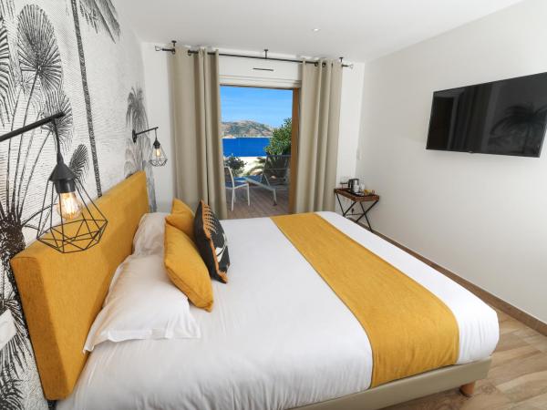 Le Saint Erasme, Hotel Eco Friendly : photo 8 de la chambre chambre double panorama avec balcon - vue sur mer