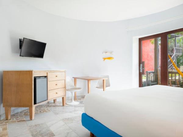 Iberostar Waves Cozumel - All Inclusive : photo 6 de la chambre hébergement familial 2 chambres (2 adultes + 2 enfants)