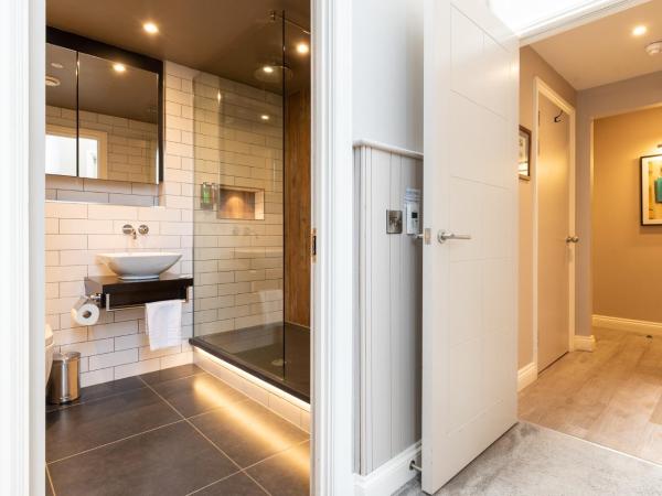 The Lawrance Luxury Aparthotel - York : photo 6 de la chambre suite