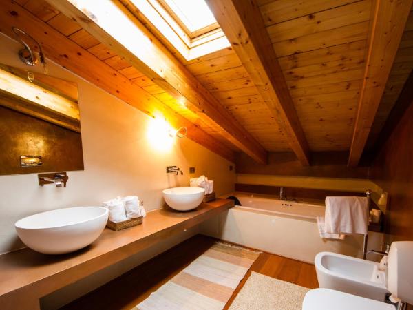 Vip Bergamo Apartments : photo 7 de la chambre studio avec terrasse