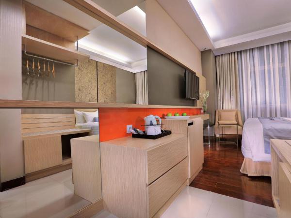 Harper Malioboro Yogyakarta by ASTON : photo 2 de la chambre chambre lits jumeaux supérieure