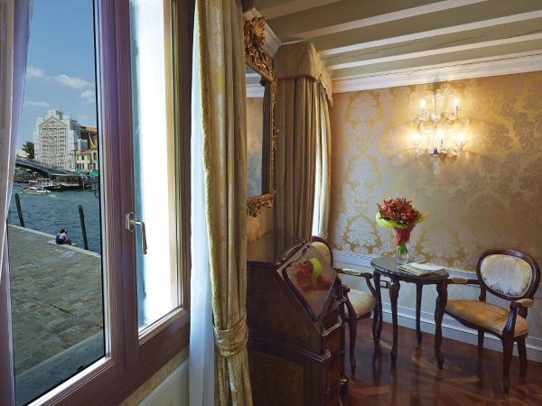 Canal Grande : photo 7 de la chambre chambre double prestige - vue sur le grand canal