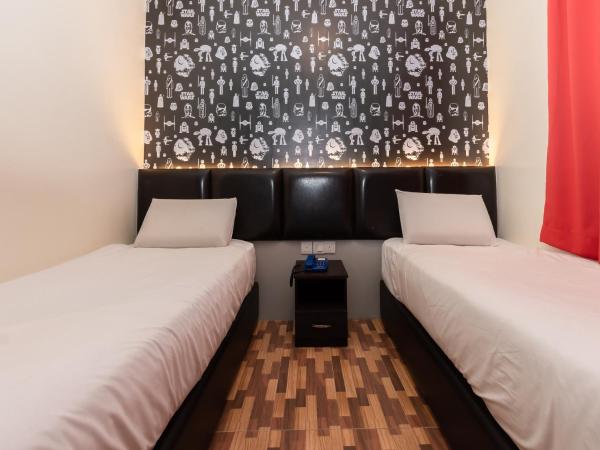 Gold City Hotel : photo 2 de la chambre chambre lits jumeaux standard