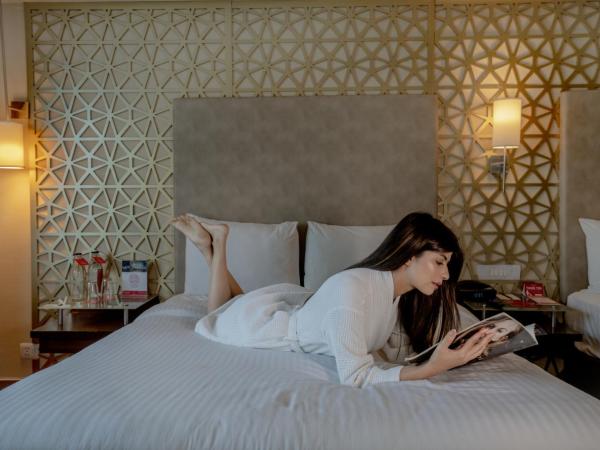 Ramada by Wyndham Jaipur North : photo 4 de la chambre 2 queen beds, club room city view, non-smoking