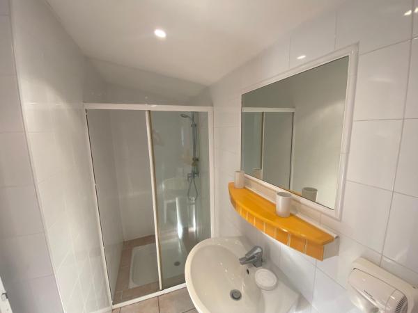 Les Lodges de la Plage U Dragulinu : photo 5 de la chambre chambre quadruple - vue sur mer