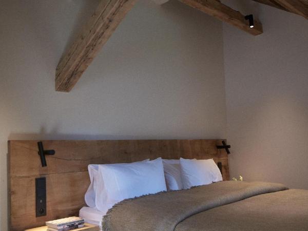 EnHotel : photo 8 de la chambre chambre double en bois - vue sur montagne