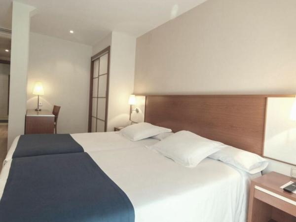 Hotel RH Sorolla Centro : photo 2 de la chambre hébergement standard avec balcon (2 adultes)