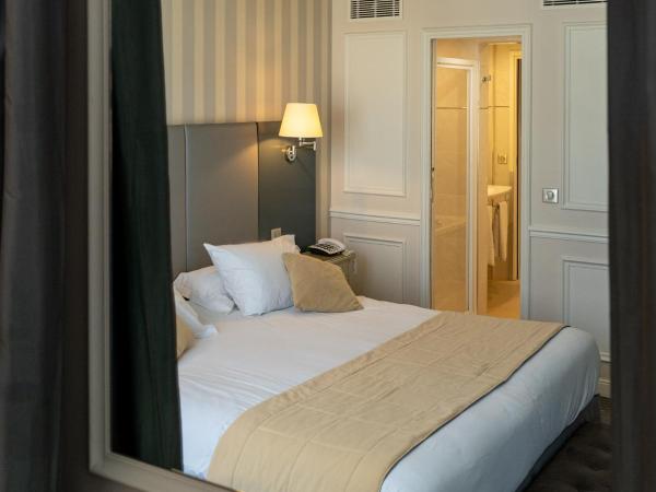 Hotel de L'Universite : photo 1 de la chambre chambre double ou lits jumeaux supérieure