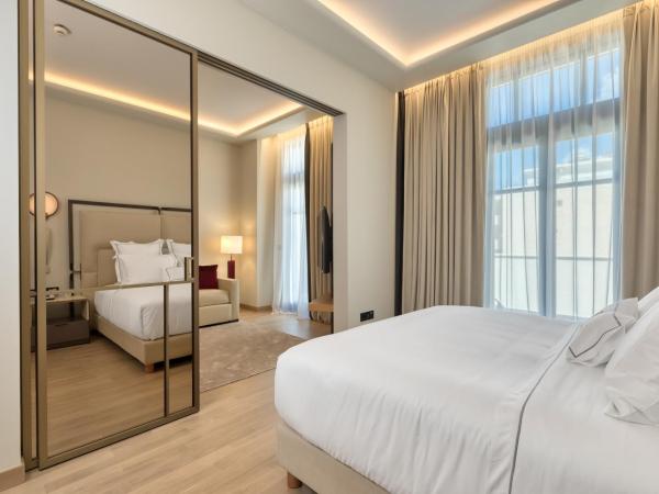 Grand Hotel Kalamata : photo 1 de la chambre suite 2 chambres