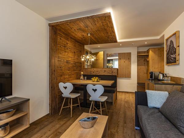 Hotel Hemizeus & Iremia Spa : photo 5 de la chambre suite alpine