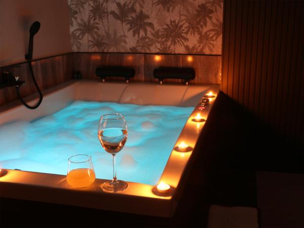 GRAND ÜSKÜDAR OTEL : photo 6 de la chambre chambre double deluxe