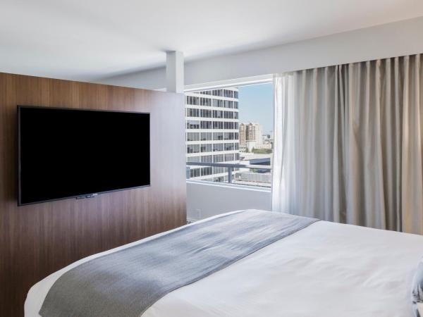 The James Hotel : photo 1 de la chambre studio avec balcon 