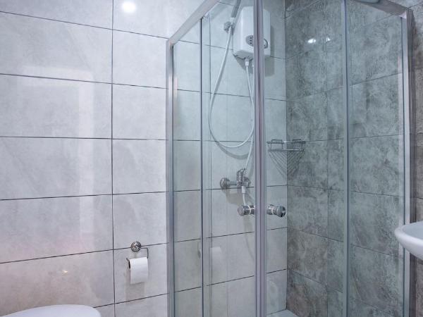 Lofts Alanya Luna Hotel : photo 3 de la chambre chambre familiale avec balcon