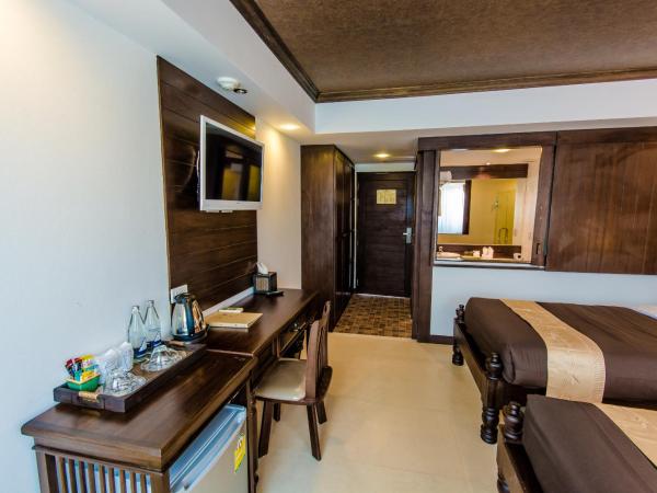 Goldenbell Hotel Chiangmai : photo 5 de la chambre chambre lits jumeaux supérieure