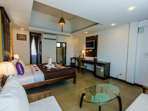 Goldenbell Hotel Chiangmai : photo 3 de la chambre chambre double deluxe