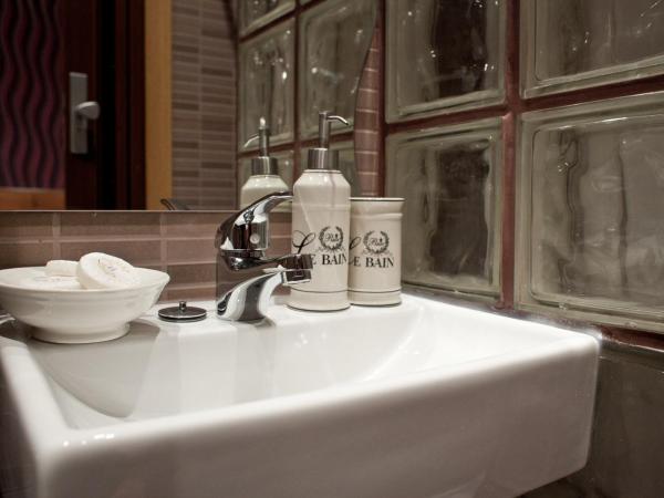 Hostal Abel Victoriano : photo 7 de la chambre chambre double