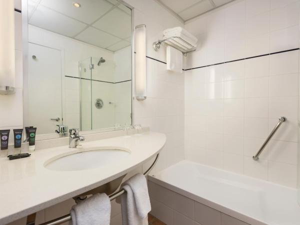 Novotel Auckland Ellerslie : photo 3 de la chambre chambre supérieure avec 2 lits queen-size