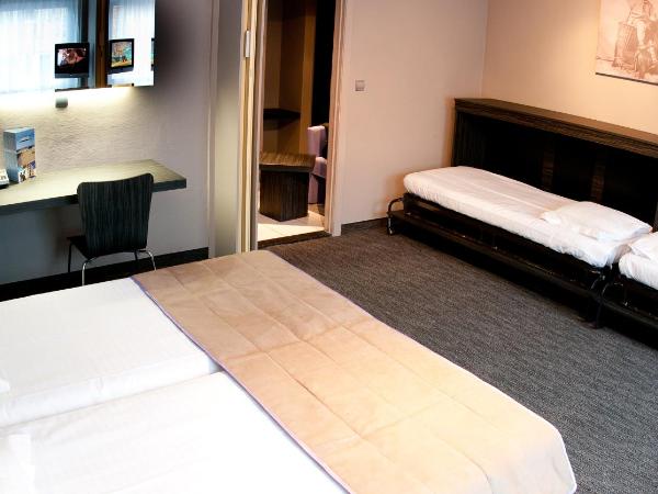 Ostend Hotel : photo 6 de la chambre chambre familiale (2 adultes et 2 enfants)