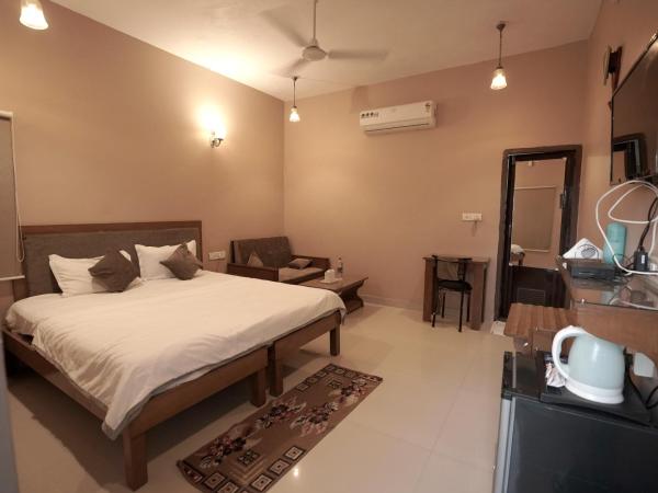 Devendragarh Palace - Luxury Paying Guest House : photo 1 de la chambre chambre deluxe double ou lits jumeaux