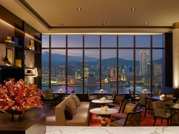 Grand Hyatt Hong Kong : photo 7 de la chambre chambre lit king-size deluxe - vue sur port - accès club