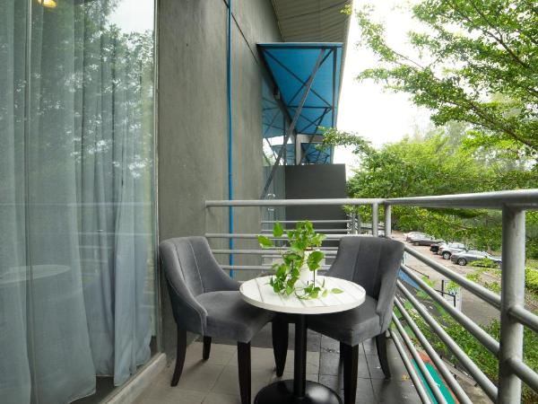 Waterfront Boutique Hotel : photo 4 de la chambre suite avec balcon