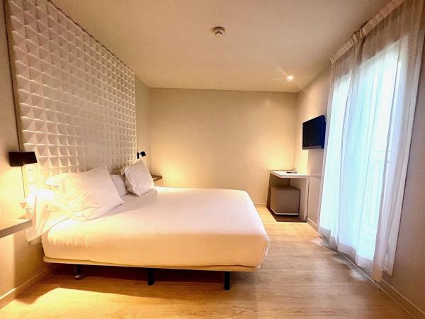 Urban Sea Hotel Atocha 113 : photo 9 de la chambre chambre double ou lits jumeaux supérieure