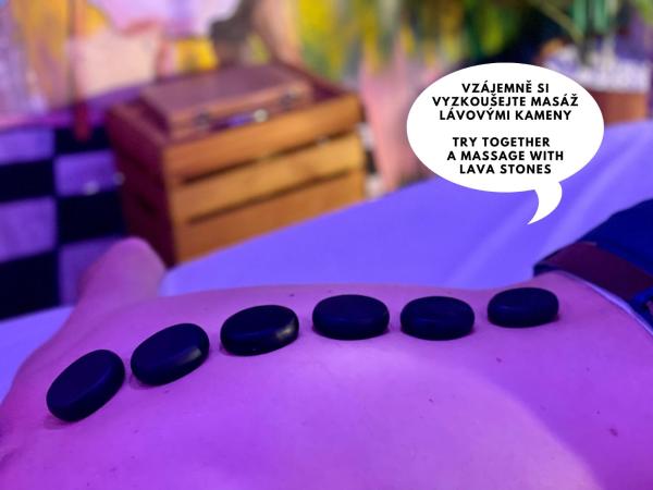 OROOM Havana - Role Play For Couples in BRNO : photo 1 de la chambre chambre double deluxe avec douche