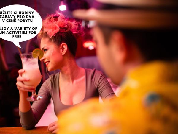 OROOM Havana - Role Play For Couples in BRNO : photo 6 de la chambre chambre double deluxe avec douche