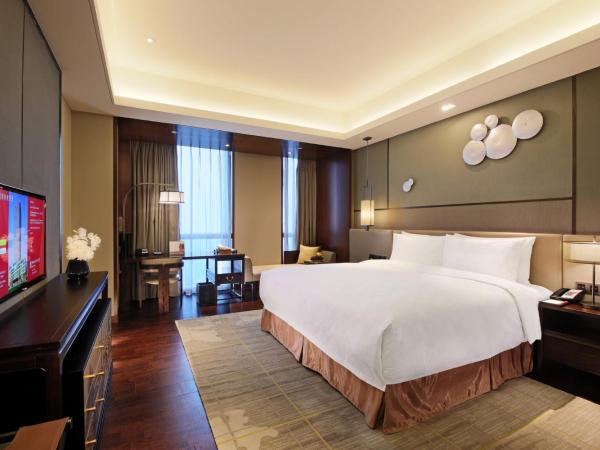 HUALUXE Wuxi Taihu, an IHG Hotel : photo 1 de la chambre premium king room with ocean view - high floor executive lounge