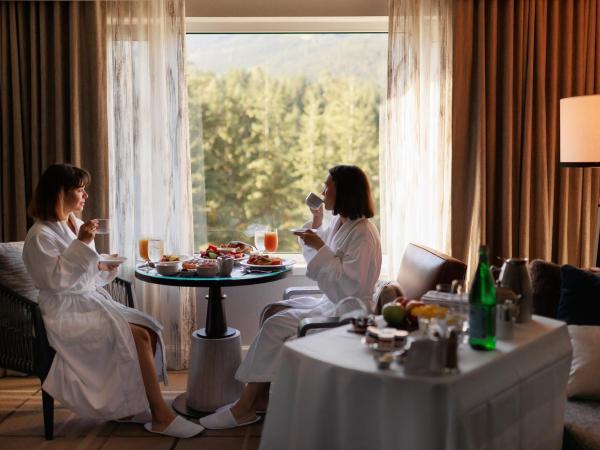 Fairmont Chateau Whistler : photo 5 de la chambre chambre lit king-size fairmont