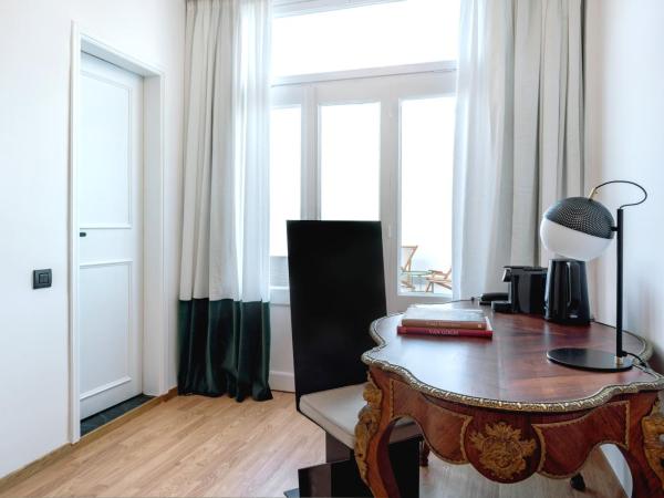 Athens Flair : photo 7 de la chambre suite ciné flair