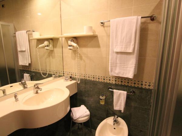 Mokinba Hotels King : photo 4 de la chambre chambre simple