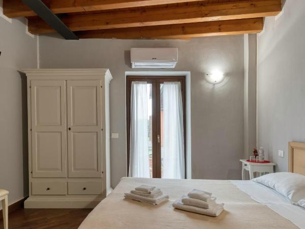 Cascina Volta : photo 3 de la chambre chambre triple