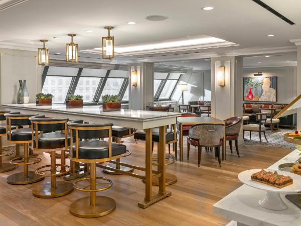 The Langham, Boston : photo 8 de la chambre chambre lit queen-size club exécutif