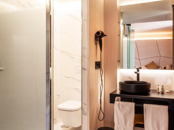 Hotel Plaza Obradoiro by Bossh! Hotels : photo 7 de la chambre chambre lits jumeaux supérieure