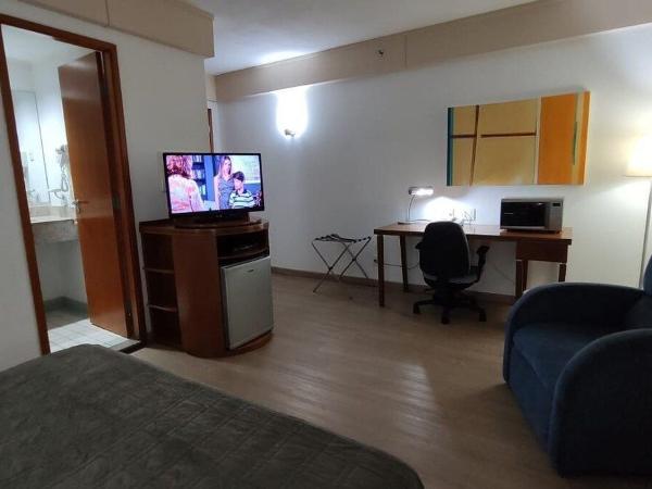 Flat Borges Lagoa Ibirapuera c/ garagem UH407 : photo 2 de la chambre studio lit queen-size de luxe 