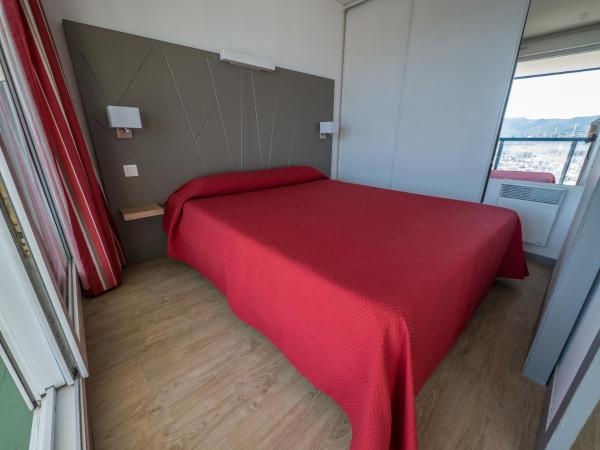 Résidence Mer & Golf Sokoburu : photo 3 de la chambre appartement 1 chambre (4 adultes) - côté port ou piscine