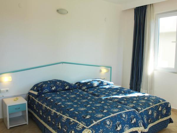 Belle Ocean Apart Otel : photo 1 de la chambre chambre quadruple classique
