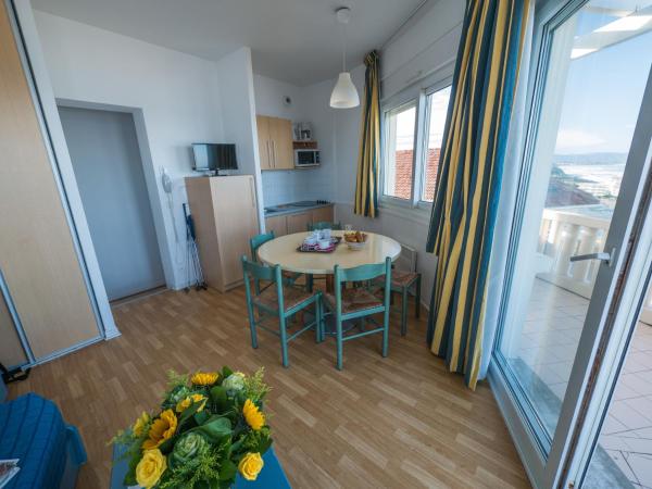 Résidence Mer & Golf Eugénie : photo 5 de la chambre appartement 1 chambre (4 adultes) - côté mer