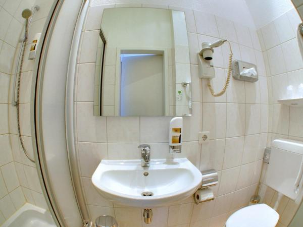 Hotel Terminus am Hauptbahnhof & ZOB : photo 2 de la chambre chambre simple