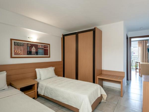 Mediterraneo Hotel : photo 2 de la chambre suite junior