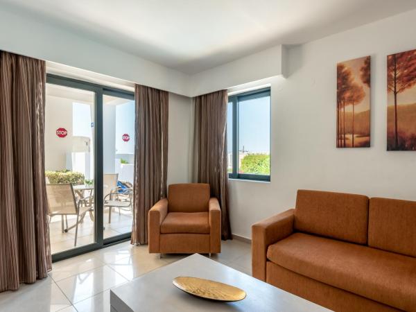 Mediterraneo Hotel : photo 9 de la chambre villa avec piscine privée