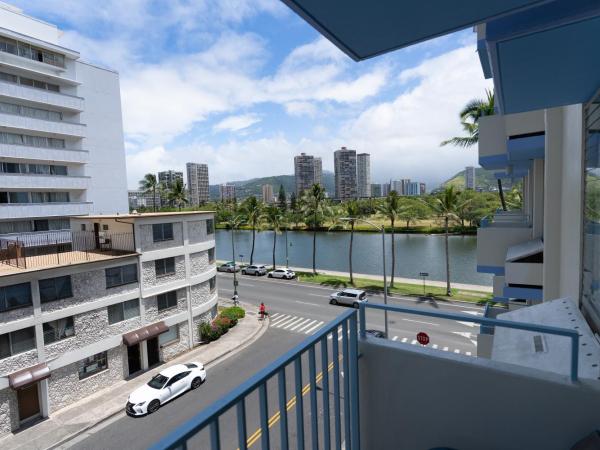 Holiday Surf Hotel (with full kitchen) : photo 7 de la chambre studio lit queen-size