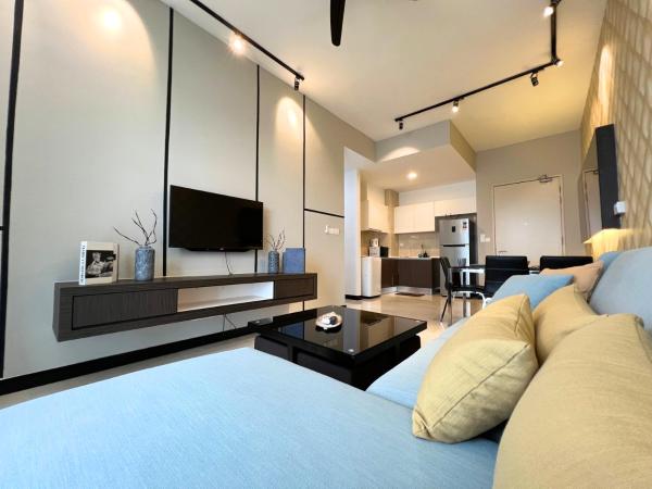 Attic Home Melaka Silverscape Residence & Jonker : photo 3 de la chambre luxury family 2 bedroom suite (private bathtub and sea view)